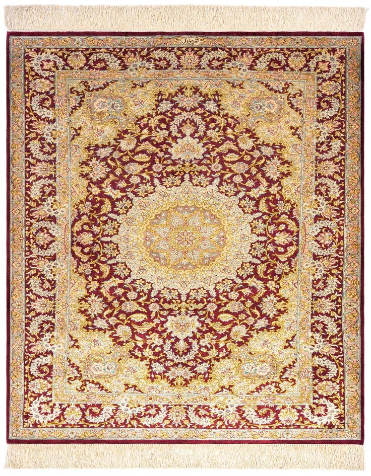 Detail image of 3' 4 x 4' 10 Ghom Silk Rug