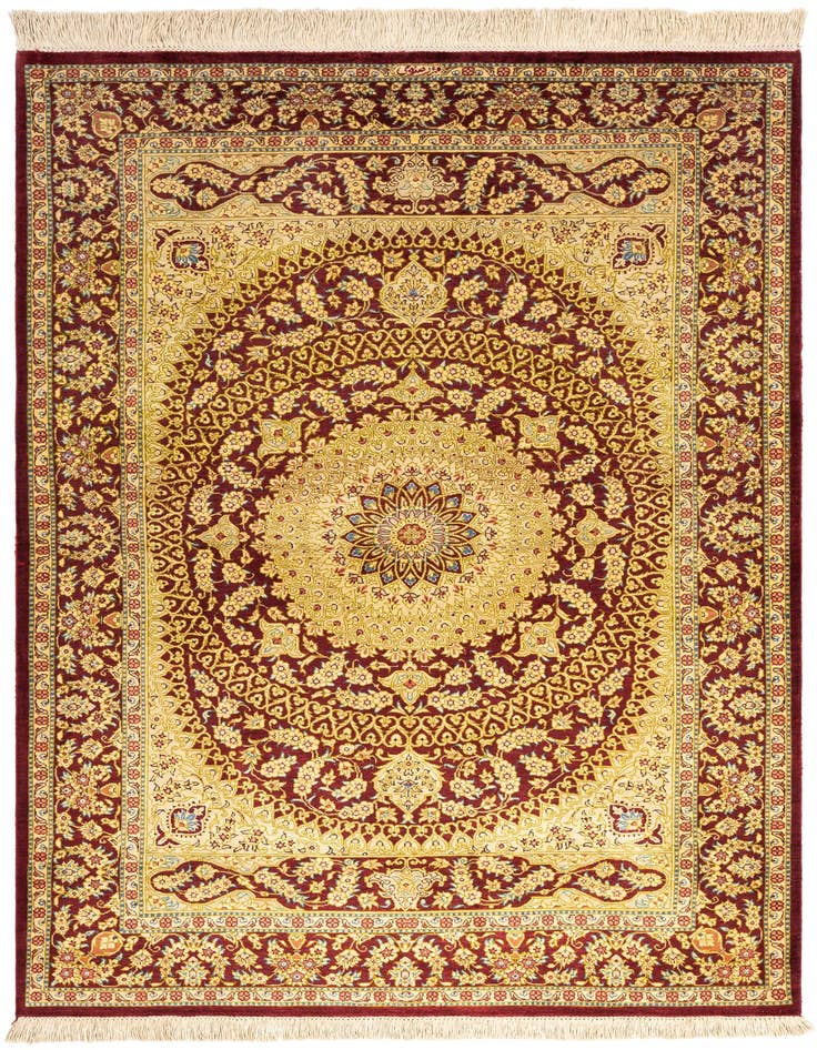 Detail image of 3' 3 x 4' 11 Ghom Silk Rug