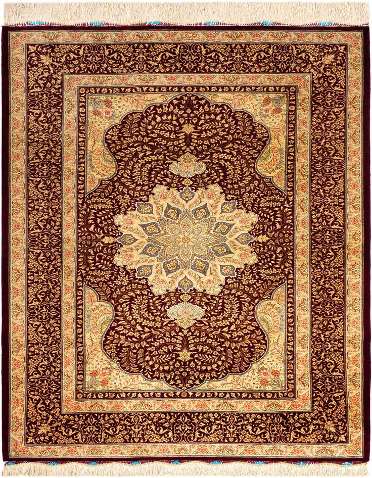 Detail image of 3' 3 x 5' Ghom Silk Rug