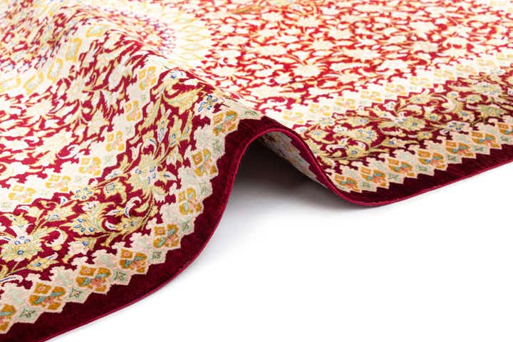 3' 3 x 5' 1 Ghom Silk Rug