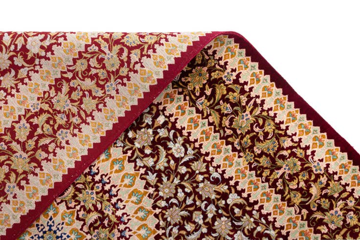 Detail image of 3' 3 x 5' 1 Ghom Silk Rug