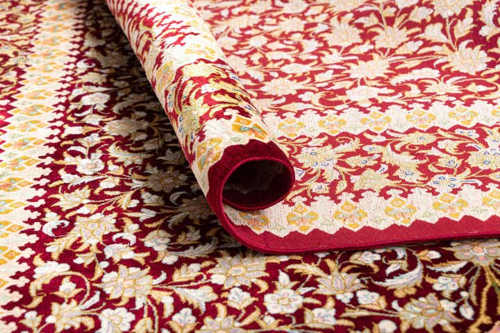 3' 3 x 5' 1 Ghom Silk Rug
