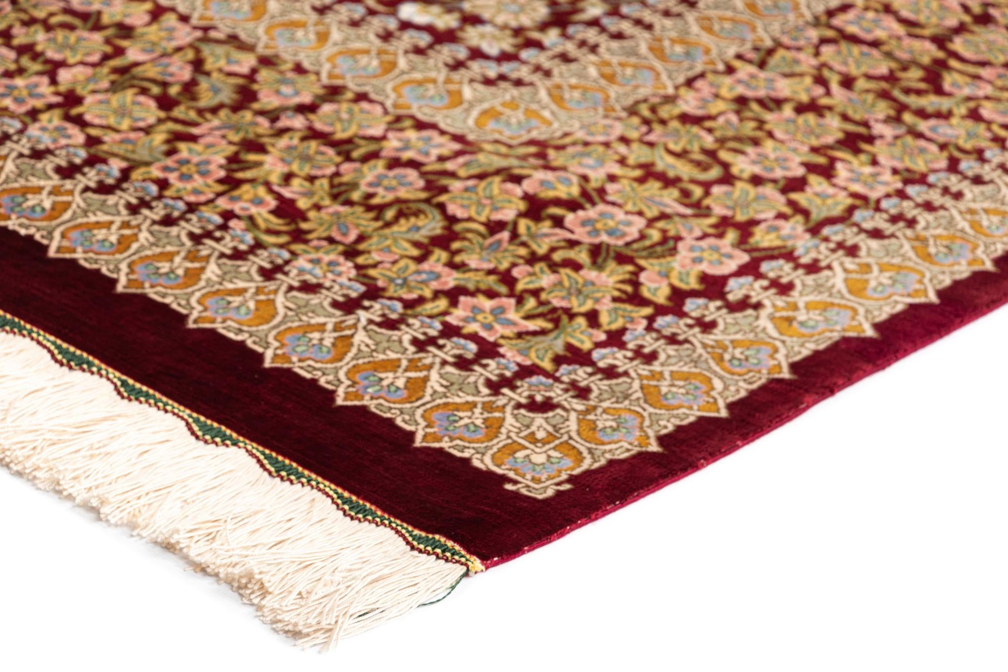 4' 5 x 6' 8 Ghom Silk Rug