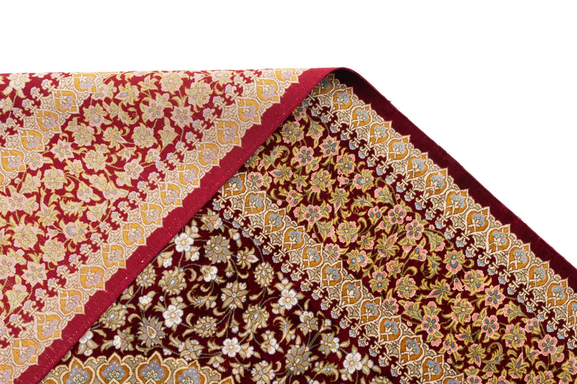 4' 5 x 6' 8 Ghom Silk Rug