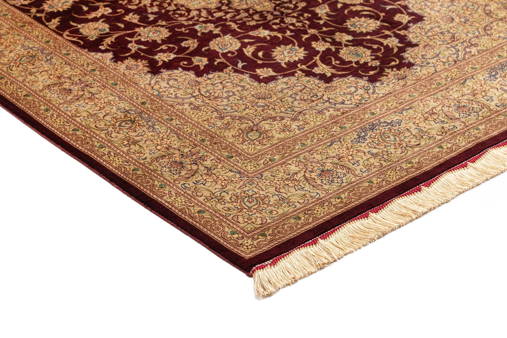 3' 5 x 4' 10 Ghom Silk Rug