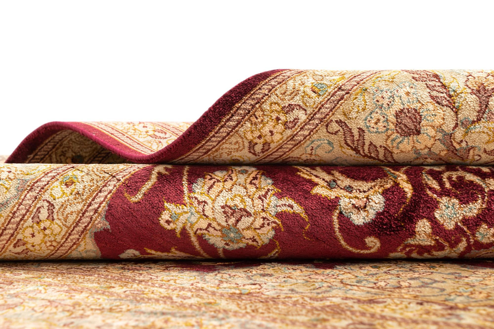 3' 4 x 4' 11 Ghom Silk Rug