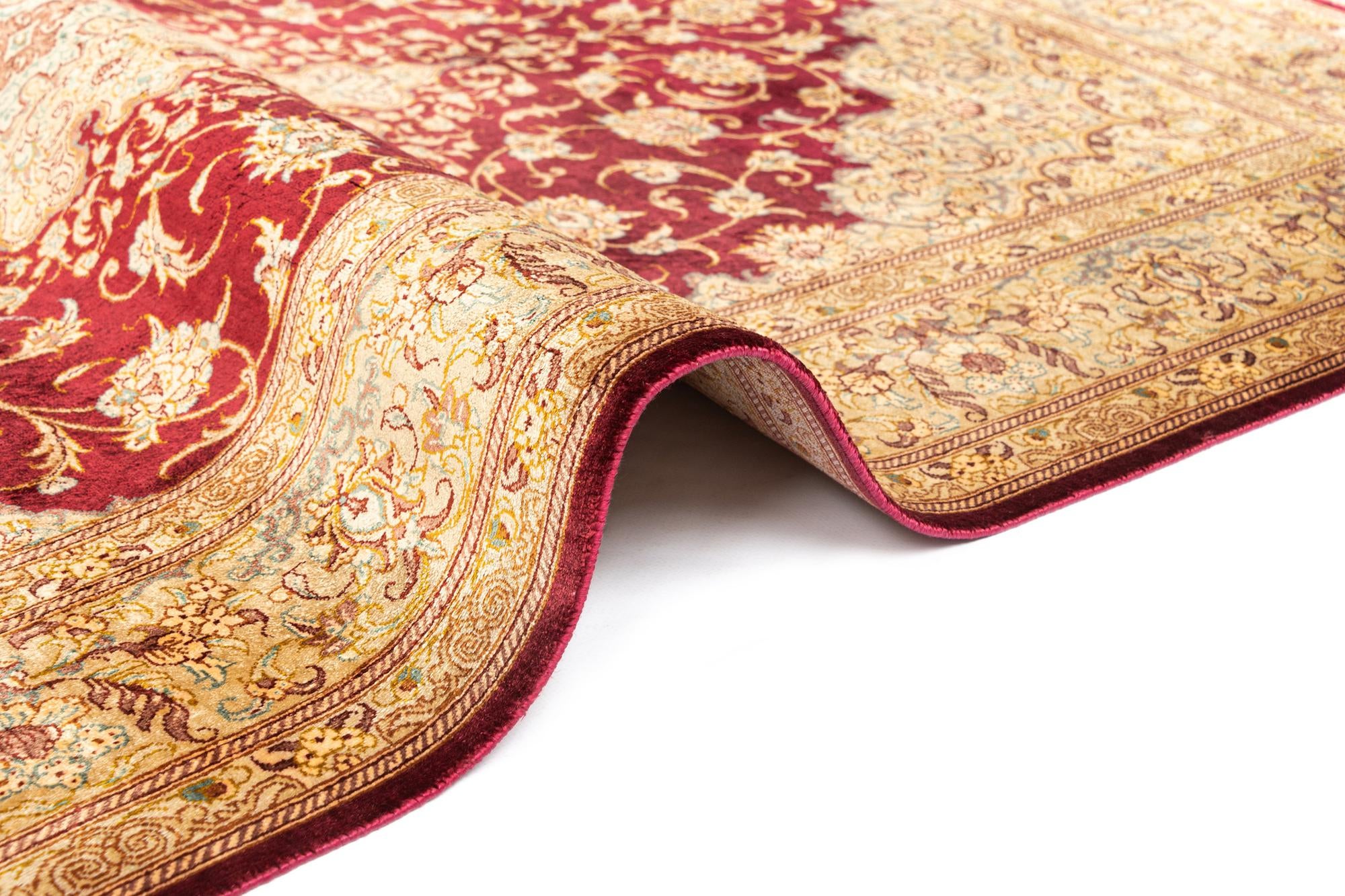 3' 4 x 4' 11 Ghom Silk Rug