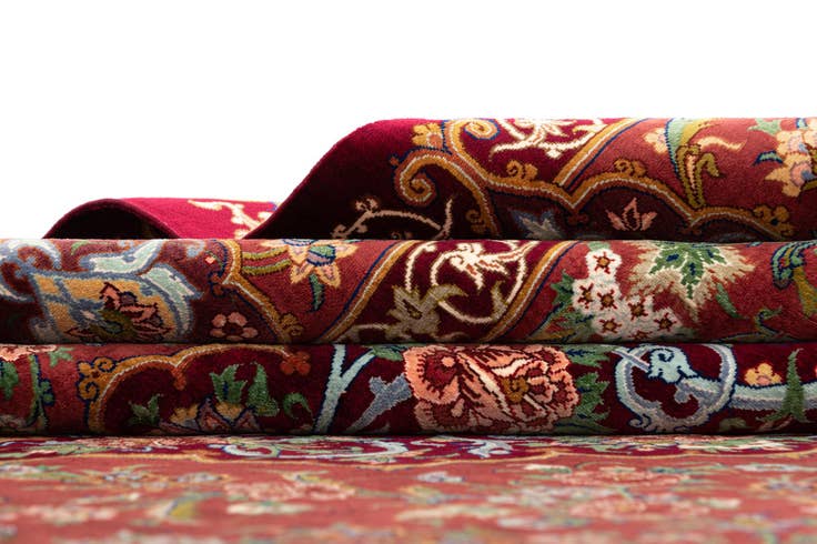 Detail image of 4' 2 x 6' 6 Ghom Silk Rug