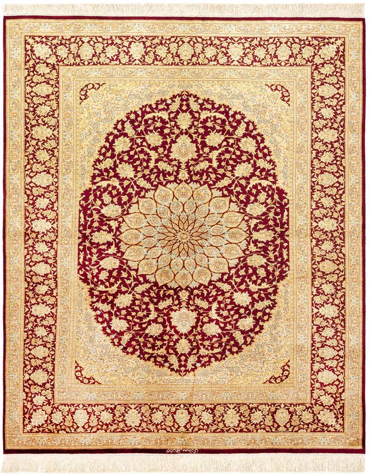 Detail image of 4' 4 x 6' 5 Ghom Silk Rug