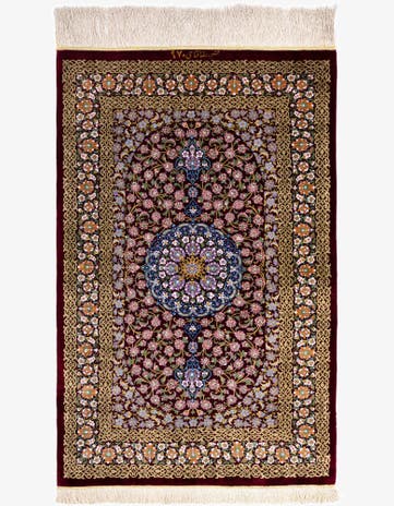 2' 7 x 4' 2 Ghom Silk Rug