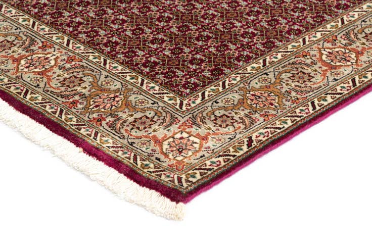 Detailansicht von 105cm x 140cm Tabriz Mahi Teppich