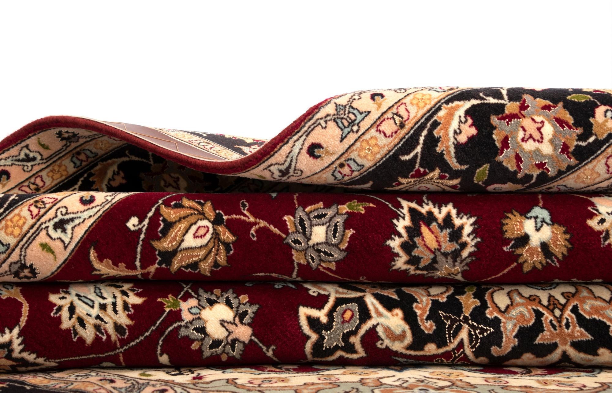 5' 1 x 6' 6 Tabriz Rug