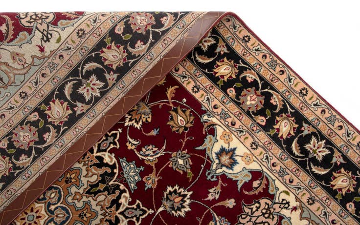 Detail image of 5' 1 x 6' 6 Tabriz Rug
