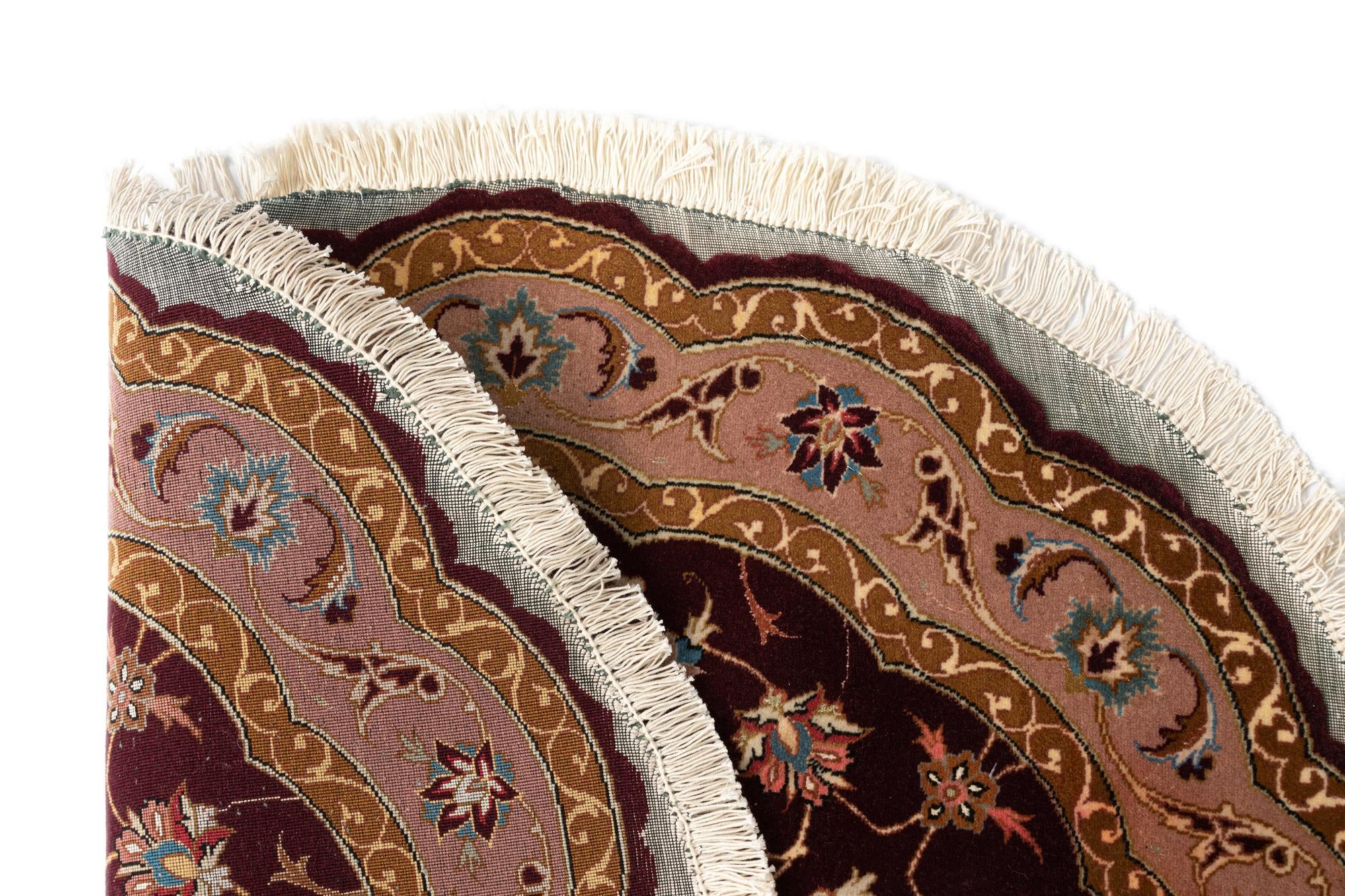 3' 4 x 3' 4 Tabriz Round Rug