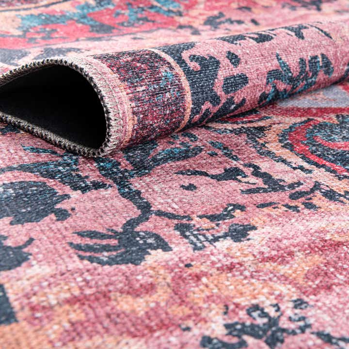 5' 3 x 8' Washable Renaissance Rug