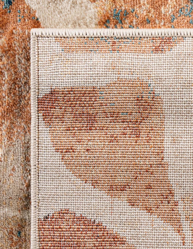 Detail image of 7' 10 x 7' 10 Gossamer Octagon Rug