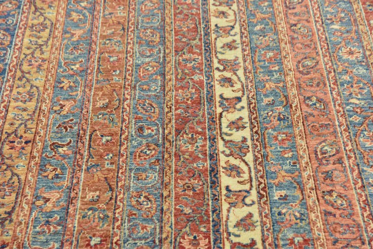 Detail image of 6' 8 x 9' 7 Hand Knotted Ariana Ziegler Rug