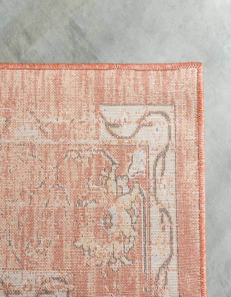 Detail image of 6' x 9' Dahlia Rug