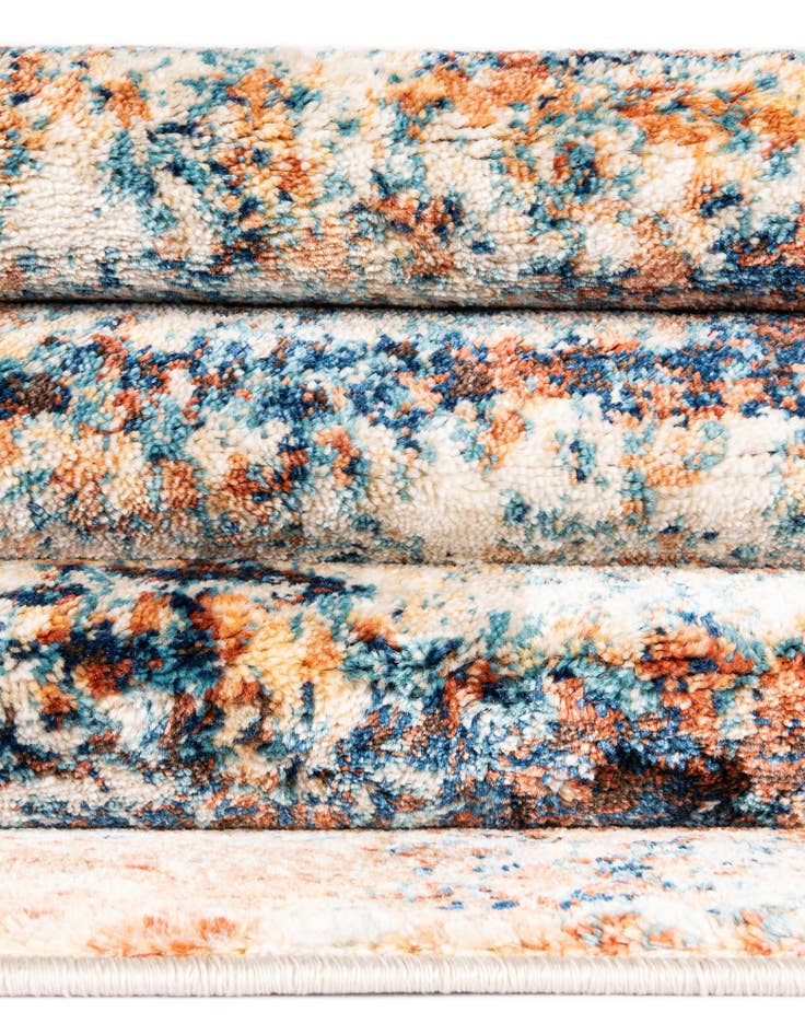 Detail image of 5' x 8' Gossamer Rug