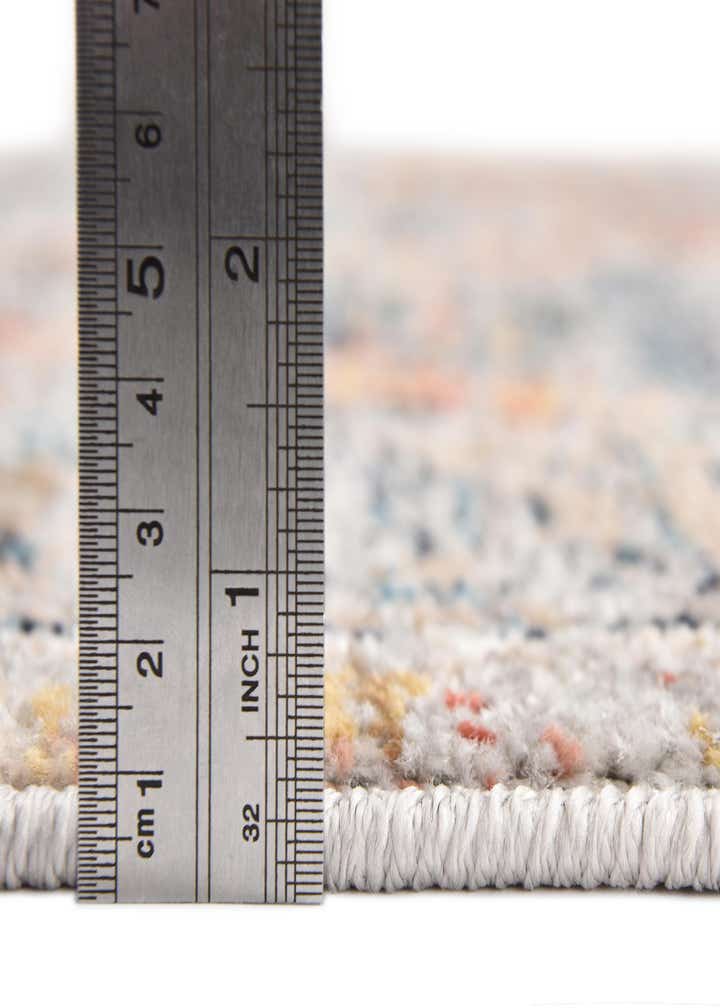 7' 10 x 7' 10 Lola Round Rug