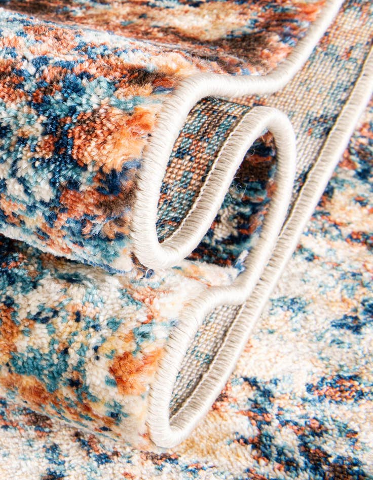 Detail image of 2' x 6' Gossamer Runner Rug