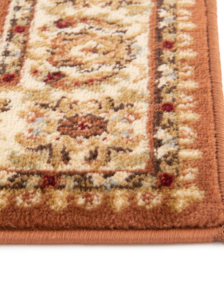 Detail image of 4' x 4' Classic Agra Square Rug