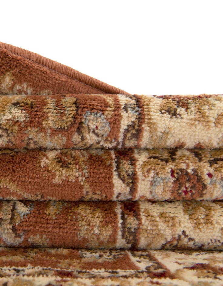 Detail image of 6' x 6' Classic Agra Square Rug