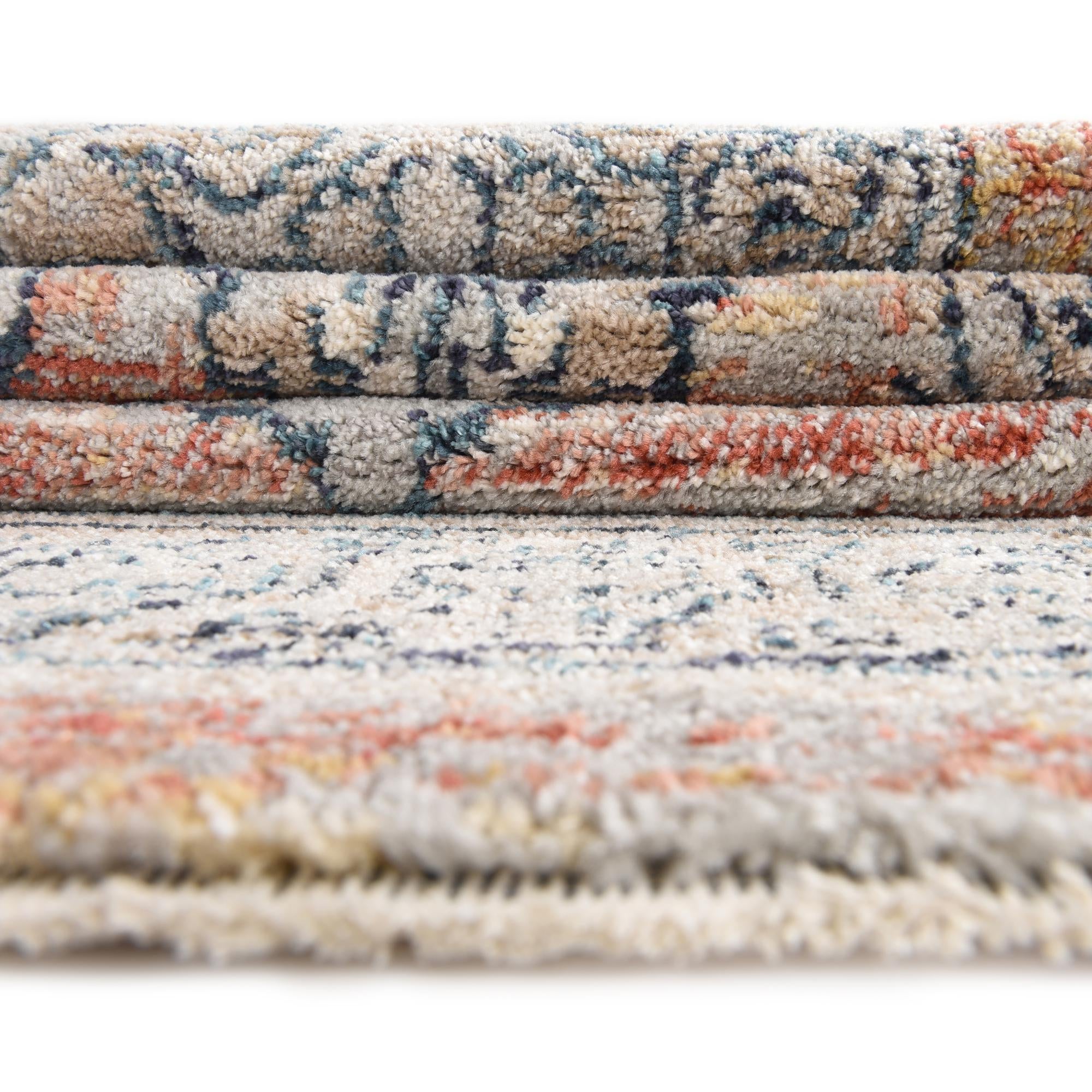 7' 10 x 7' 10 Lola Square Rug