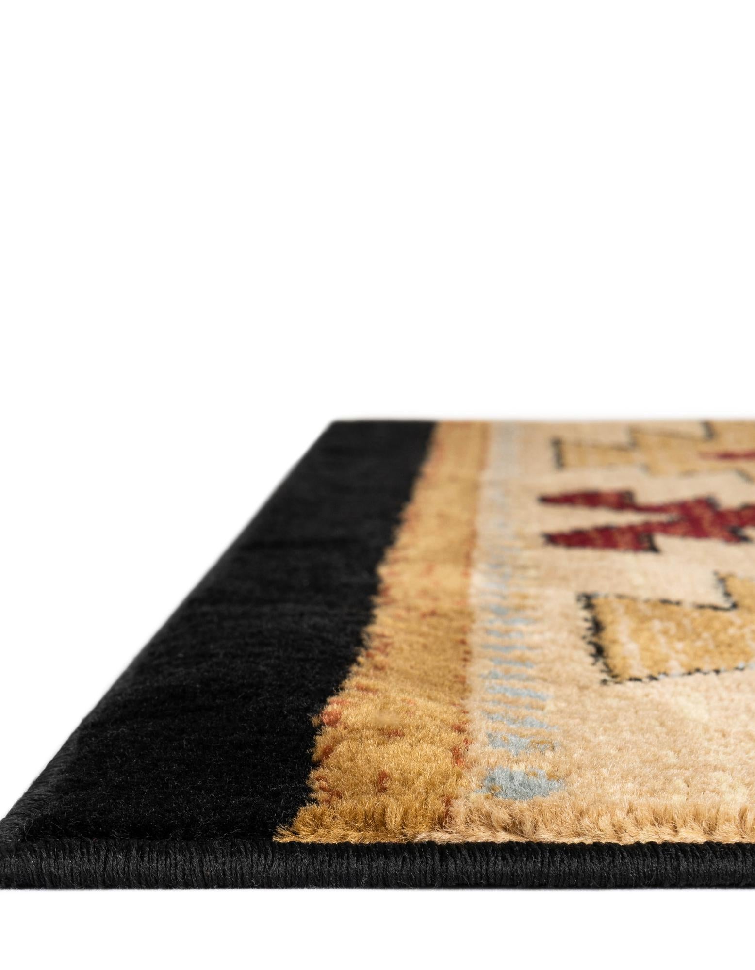 5' 3 x 5' 3 Pioneer Square Rug