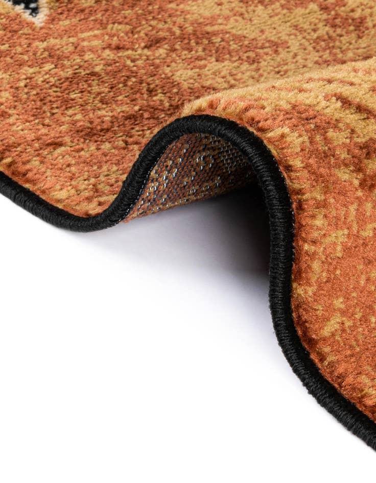 Detail image of 5' 3 x 5' 3 Pioneer Square Rug