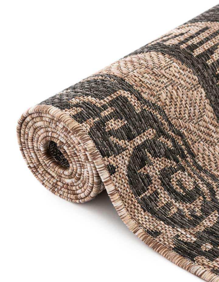 7' 10 x 7' 10 Easy-Clean Coastal Indoor / Outdoor Round Rug
