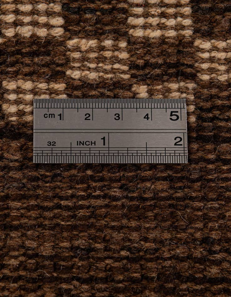 Detail image of 3' 10 x 5' 9  Hand Knotted Darya Wool Rug