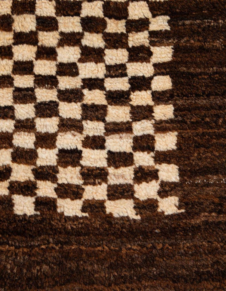 Detail image of 3' 10 x 5' 9  Hand Knotted Darya Wool Rug