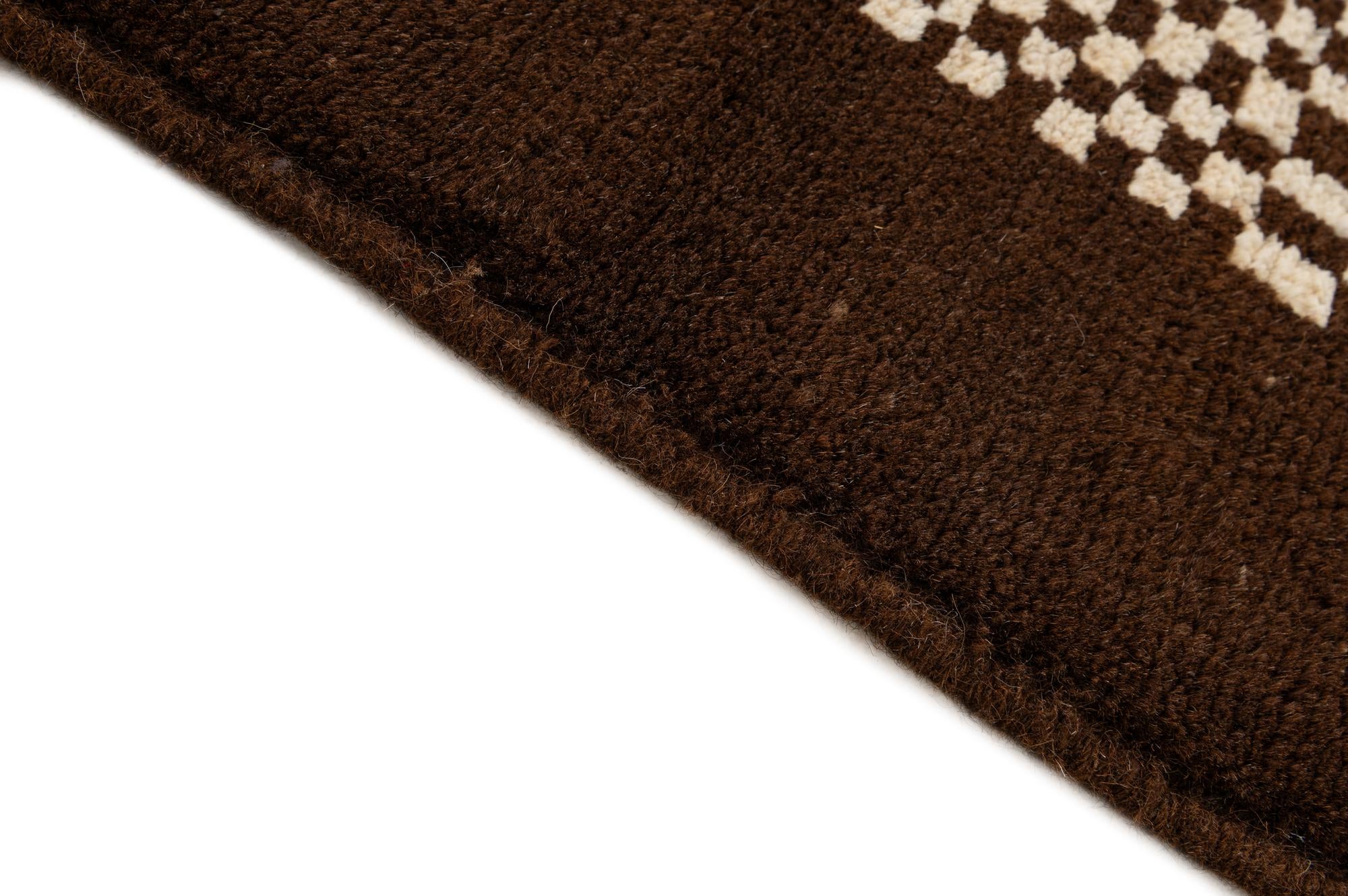 5' 8 x 8' 4 Hand Knotted Darya Wool Rug