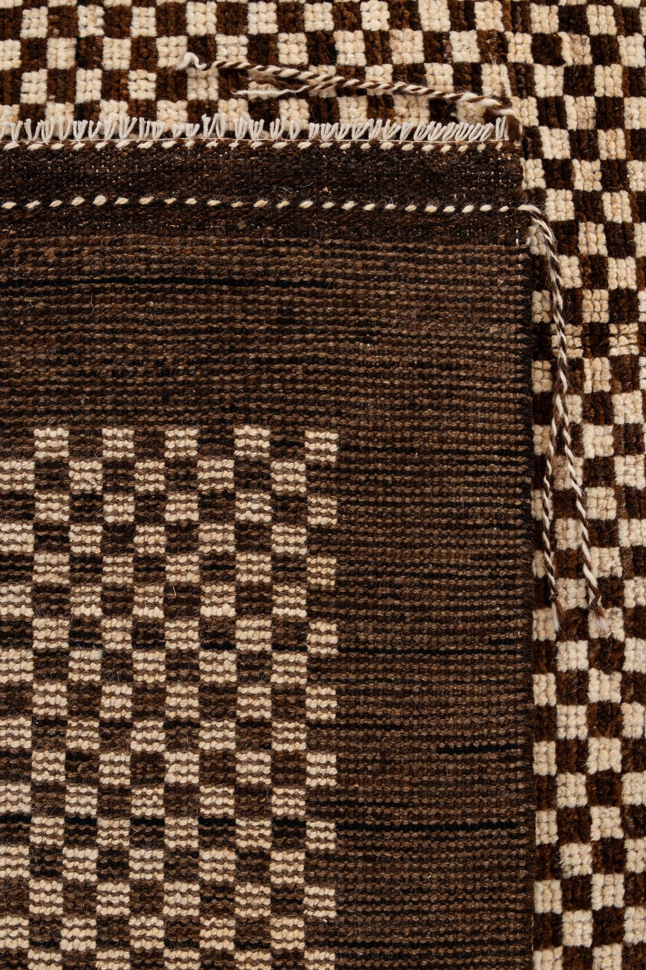 4' 10 x 6' 8 Hand Knotted Moroccan Wool Rug