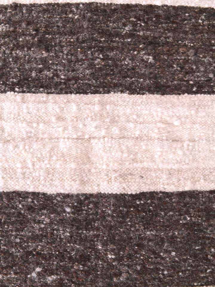 4' x 5' 10 Hand Knotted Moroccan Wool Rug