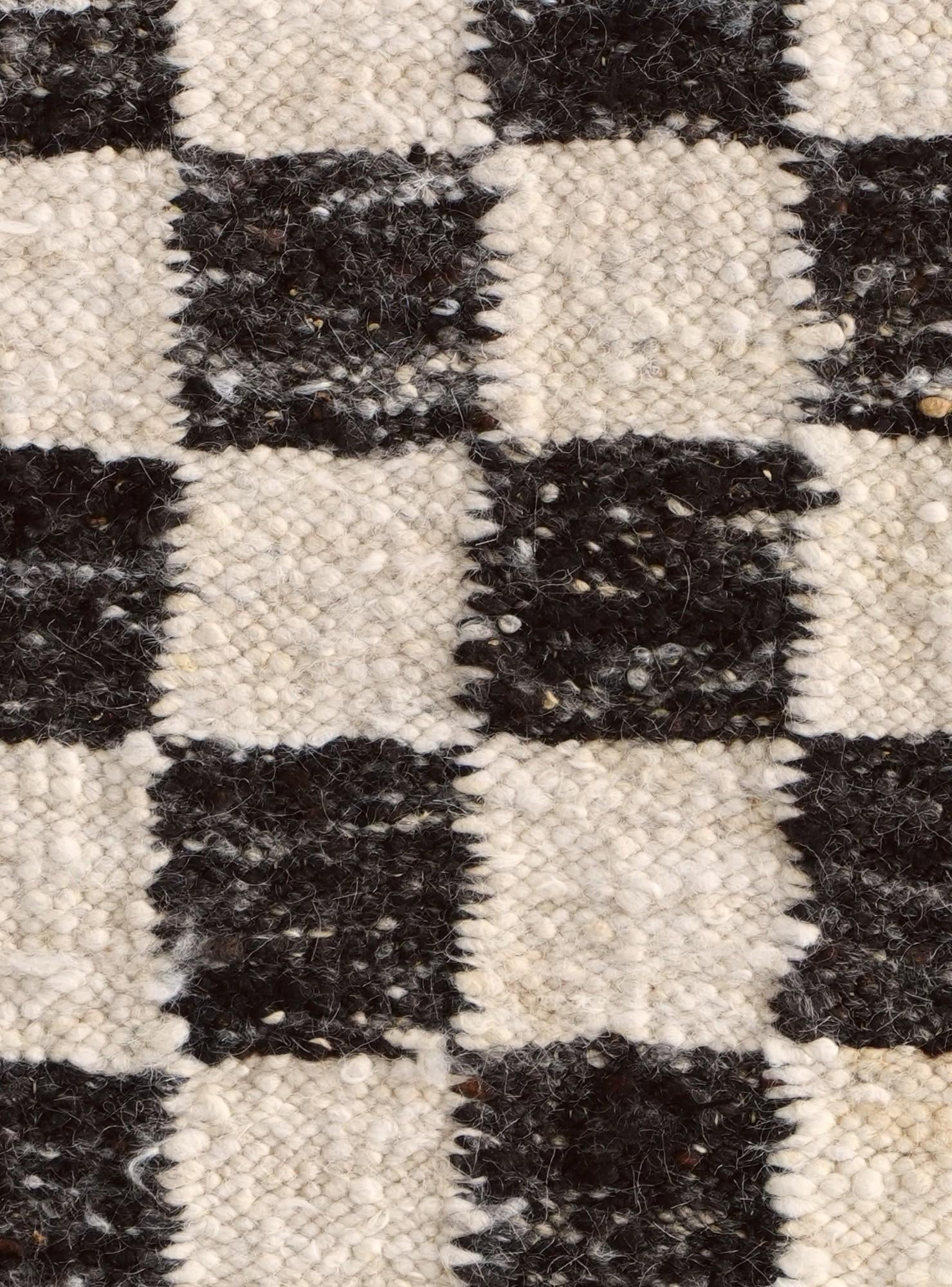 2' 2 x 3' Hand Knotted Moroccan Wool Rug