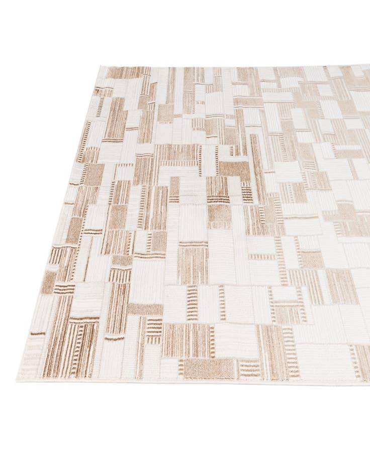 Detail image of 5' 2 x 7' 4 Hanahan Rug