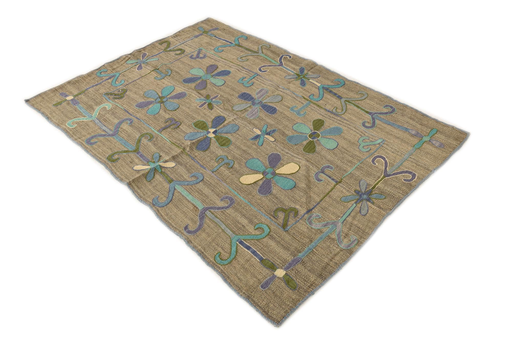 3' 9 x 5' 2 Hand Woven Kilim Suzani Wool Rug