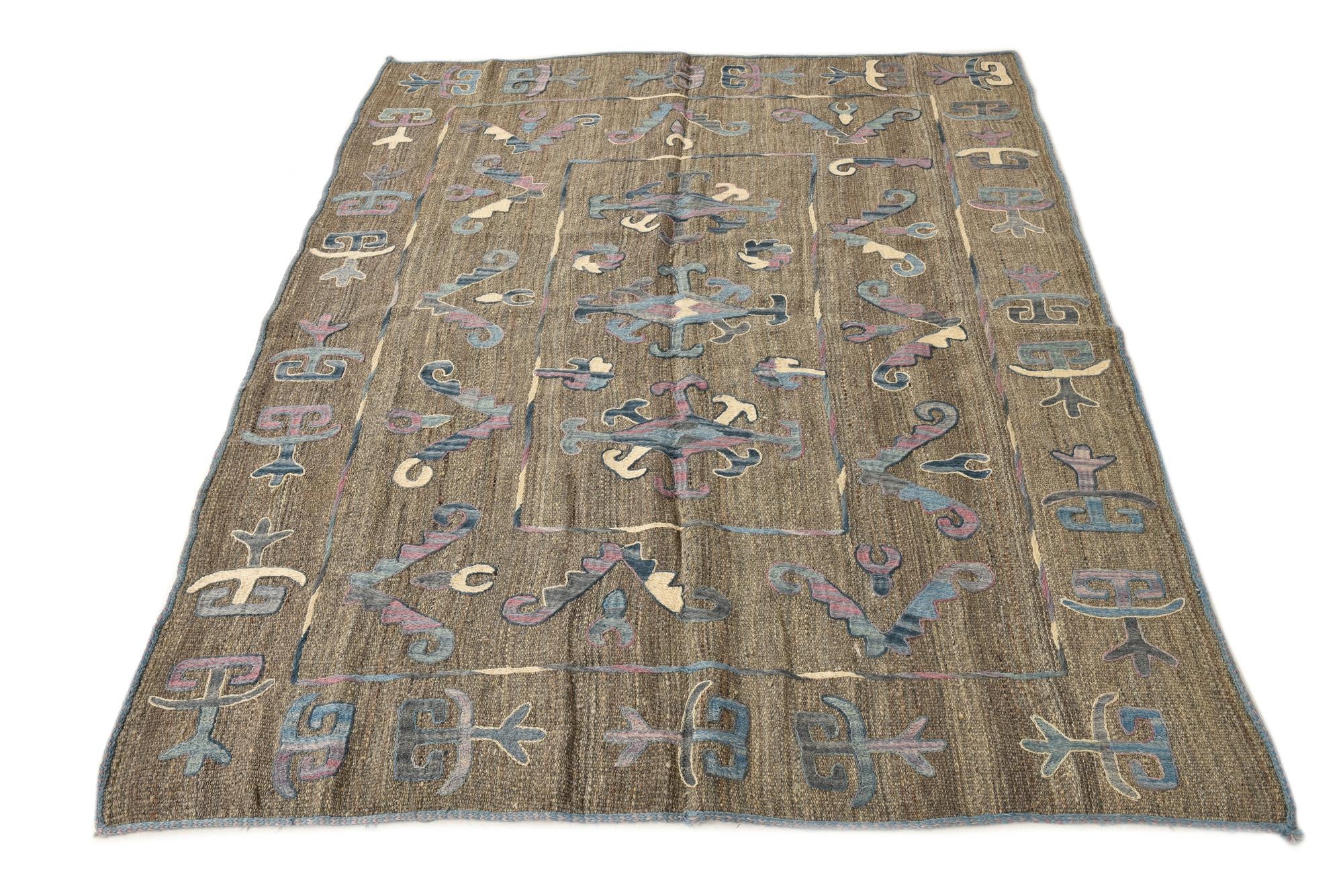 5' 2 x 6' 4 Hand Woven Kilim Suzani Wool Rug
