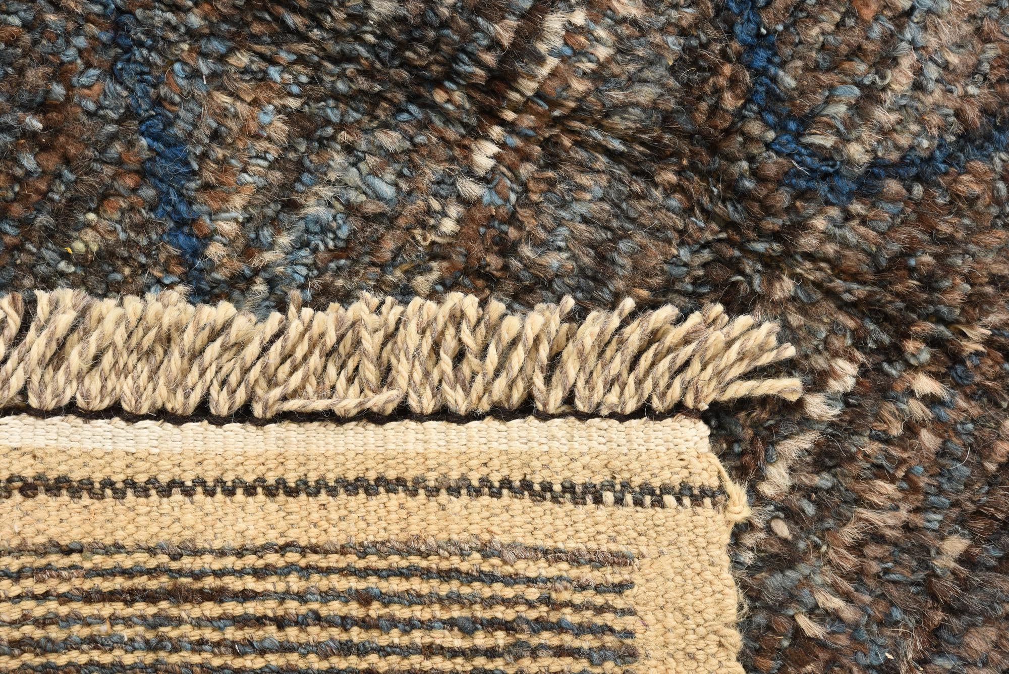 5' 3 x 8' 8 Hand Knotted Moroccan Wool Rug