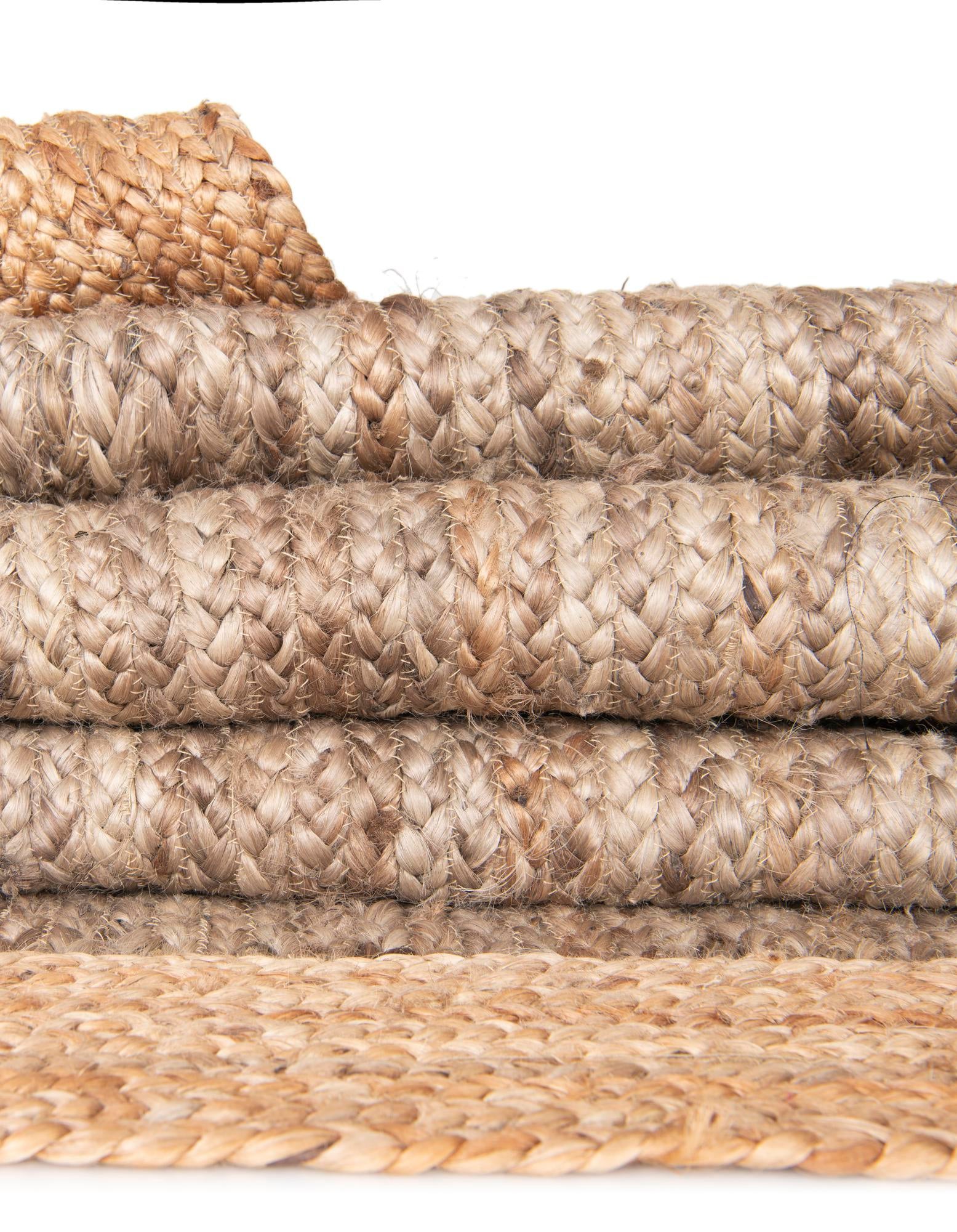 3' 3 x 3' 3 Handmade Braided Jute Round Rug