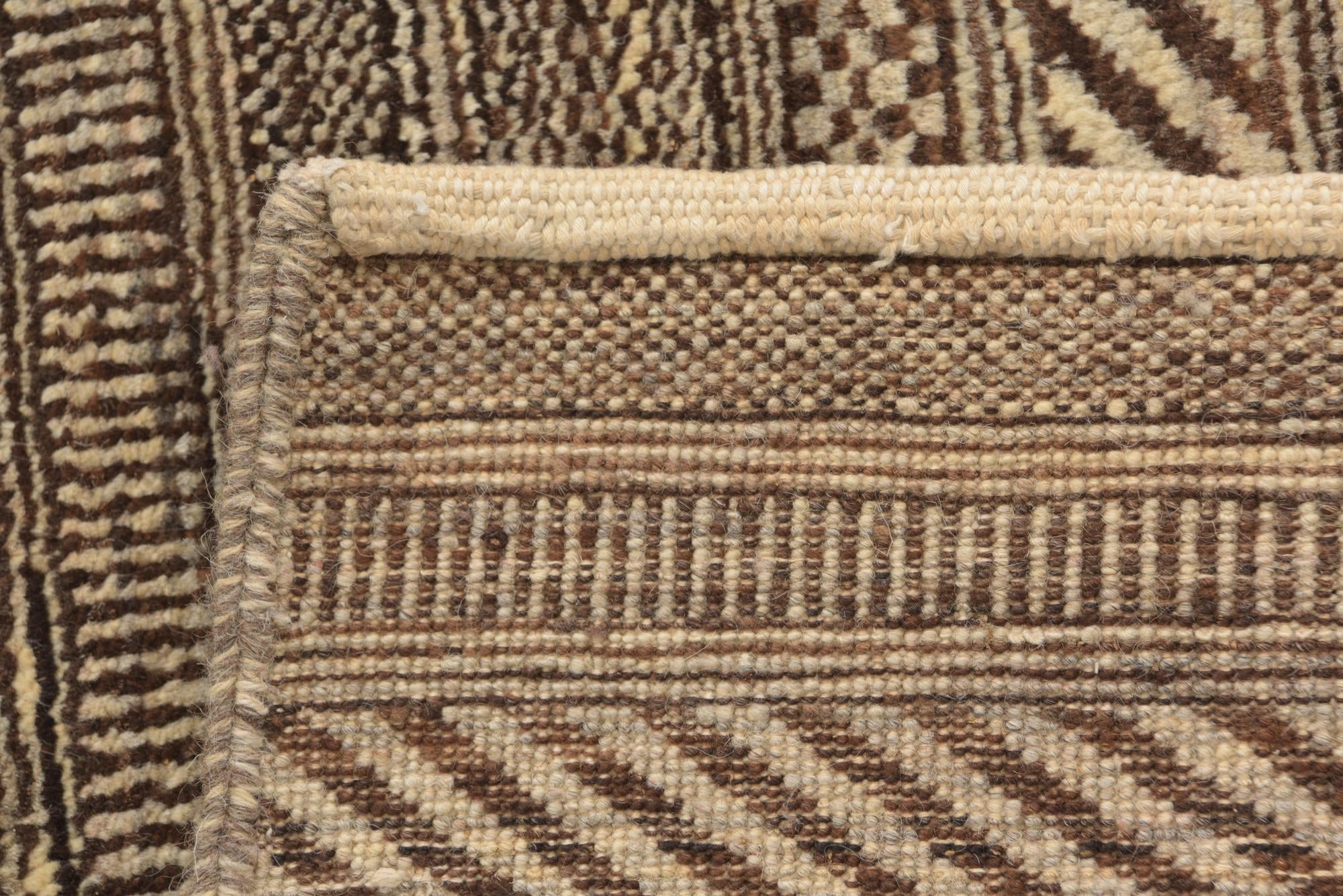 5' 6 x 8' Hand Knotted Kashkuli Gabbeh Oriental Wool Rug