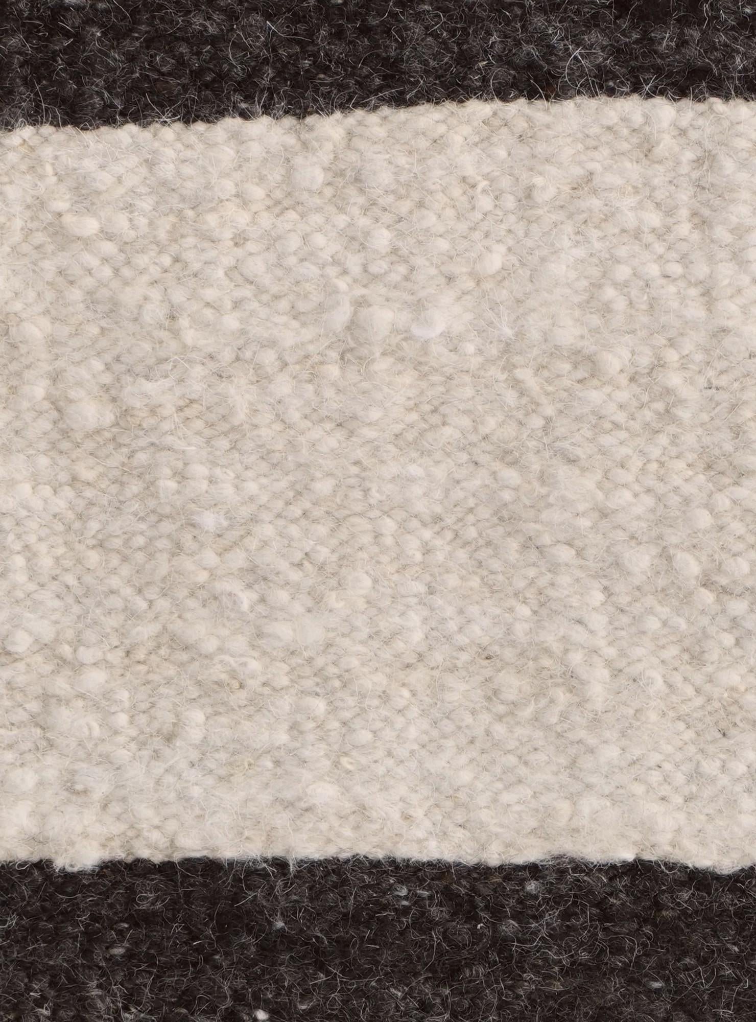 2' 1 x 2' 10 Hand Knotted Moroccan Wool Rug