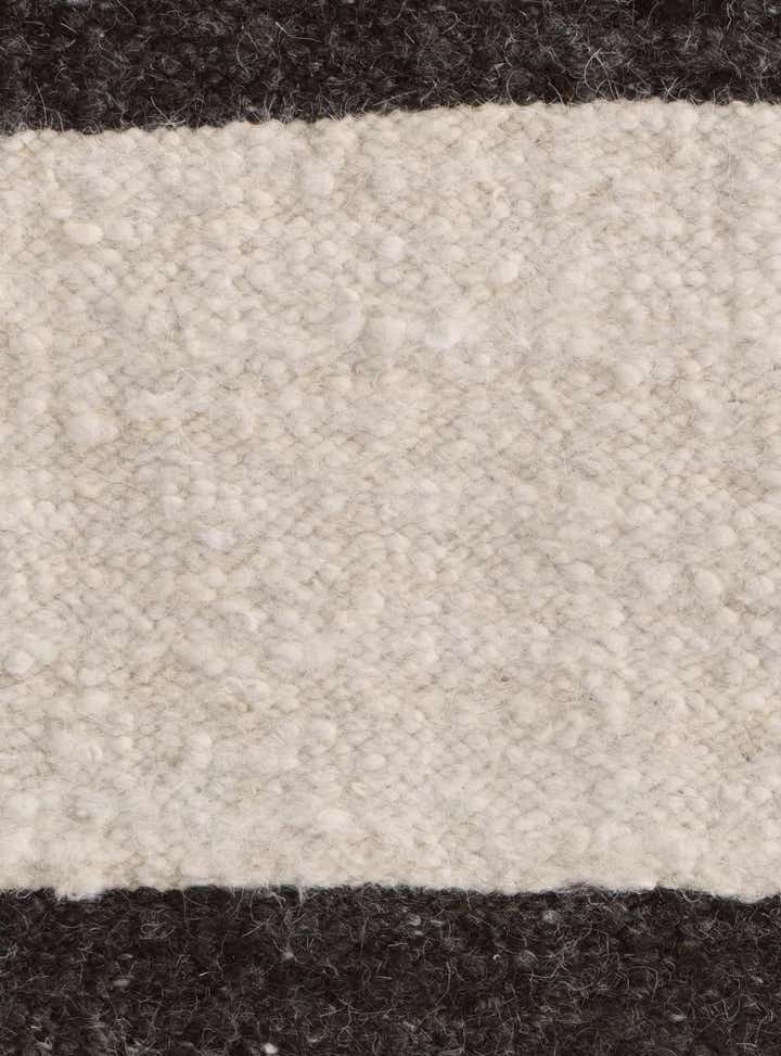 2' 1 x 2' 10 Hand Knotted Moroccan Wool Rug