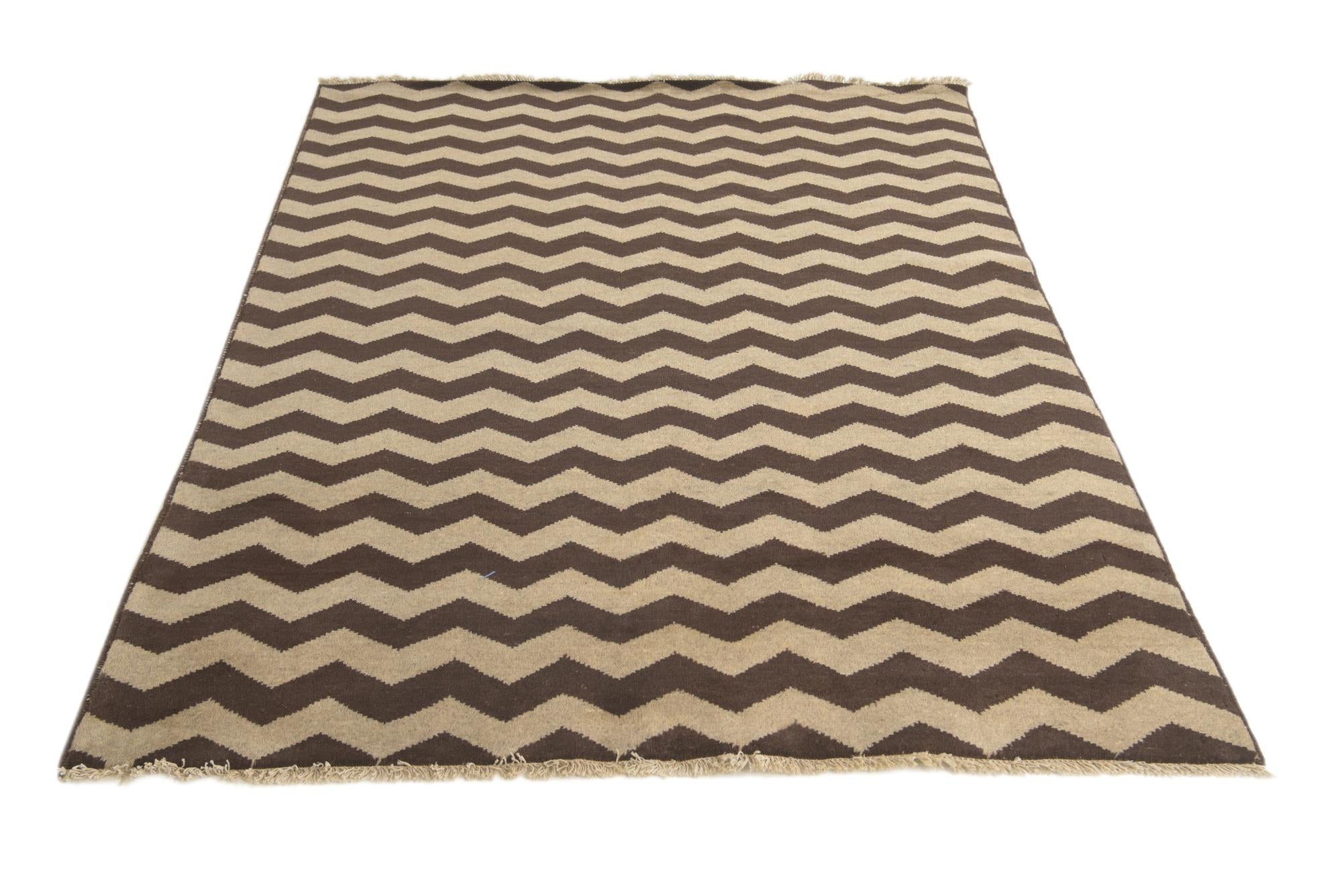 5' x 6' 4 Hand Knotted Modern Ziegler Rug