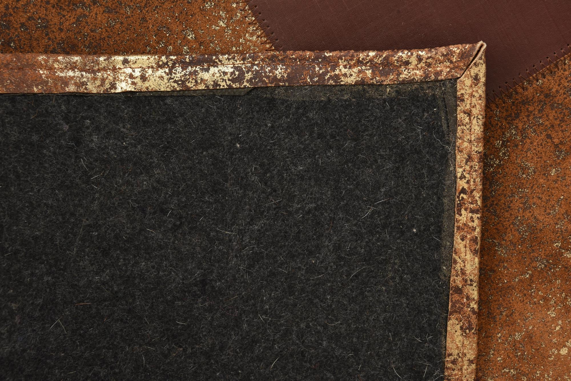 2' 1 x 3' 1 Cowhide Leather Rug