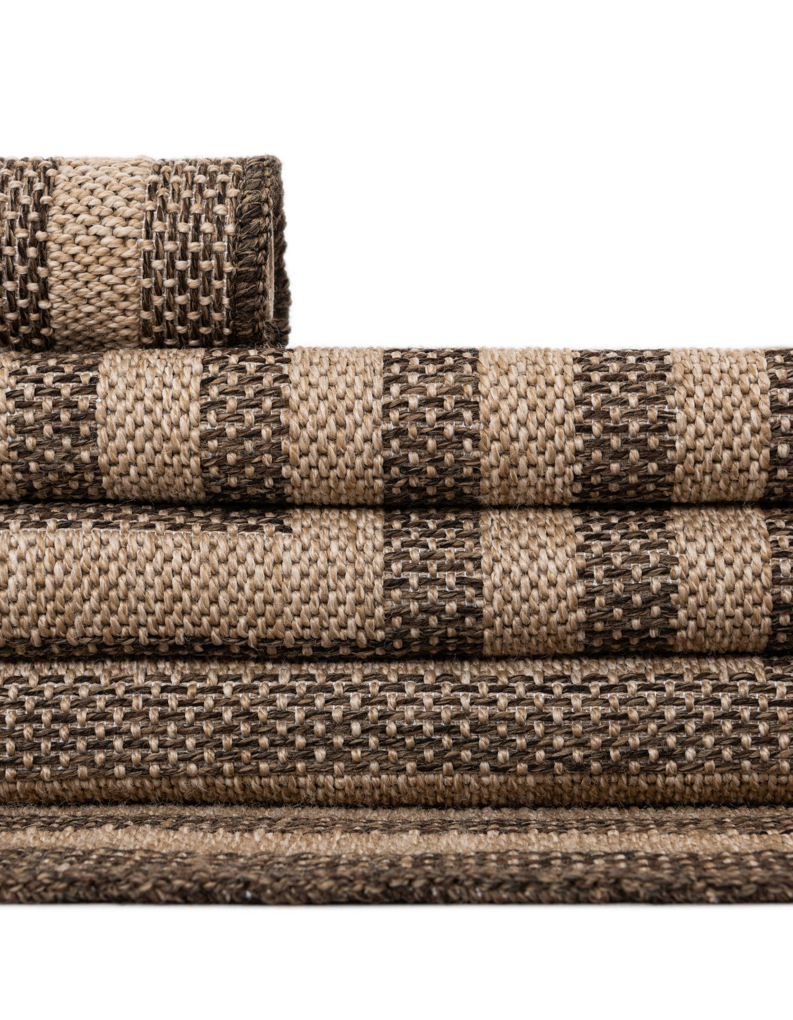 2' 7 x 8' Dunes Runner Rug