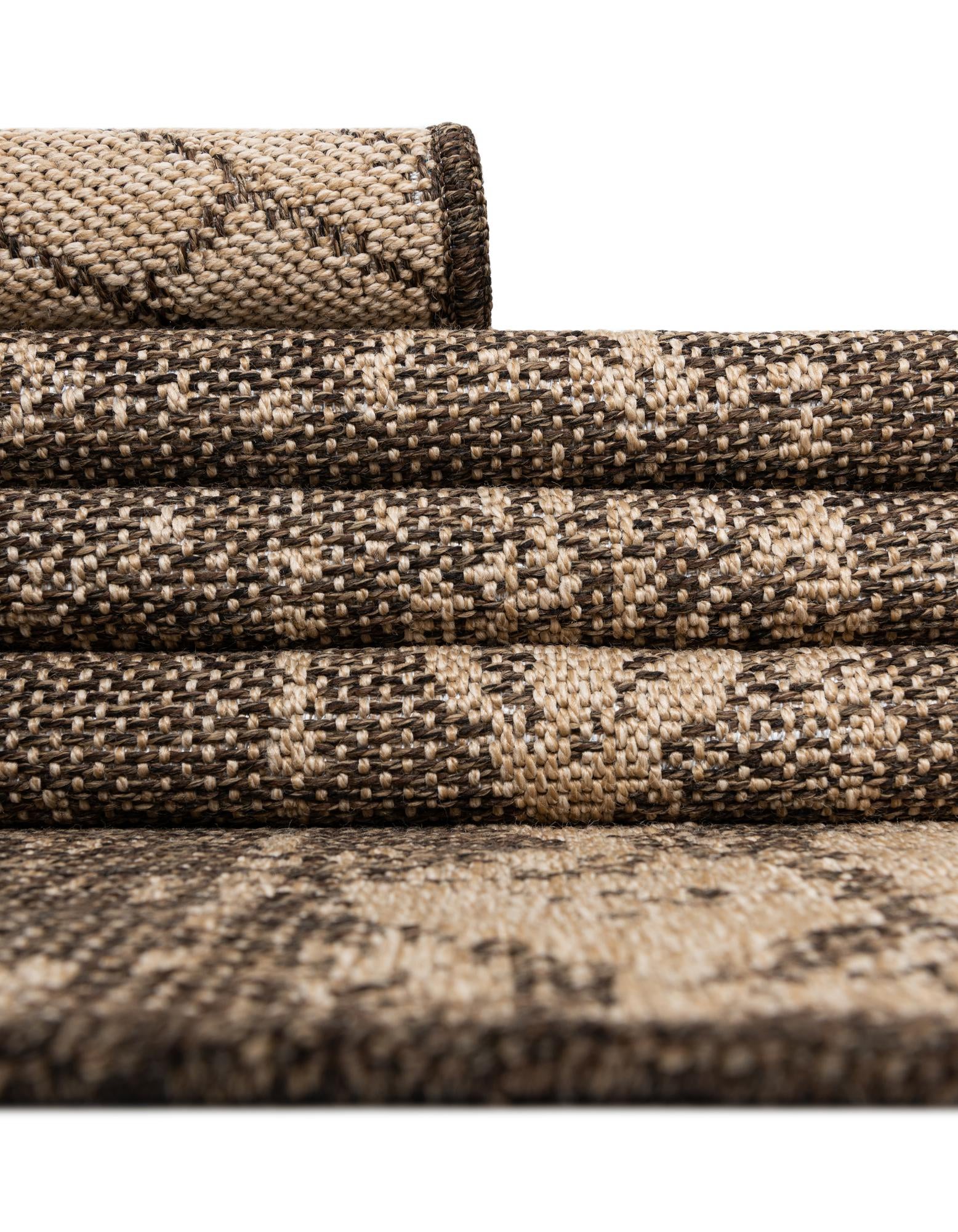 7' 10 x 7' 10 Dunes Square Rug
