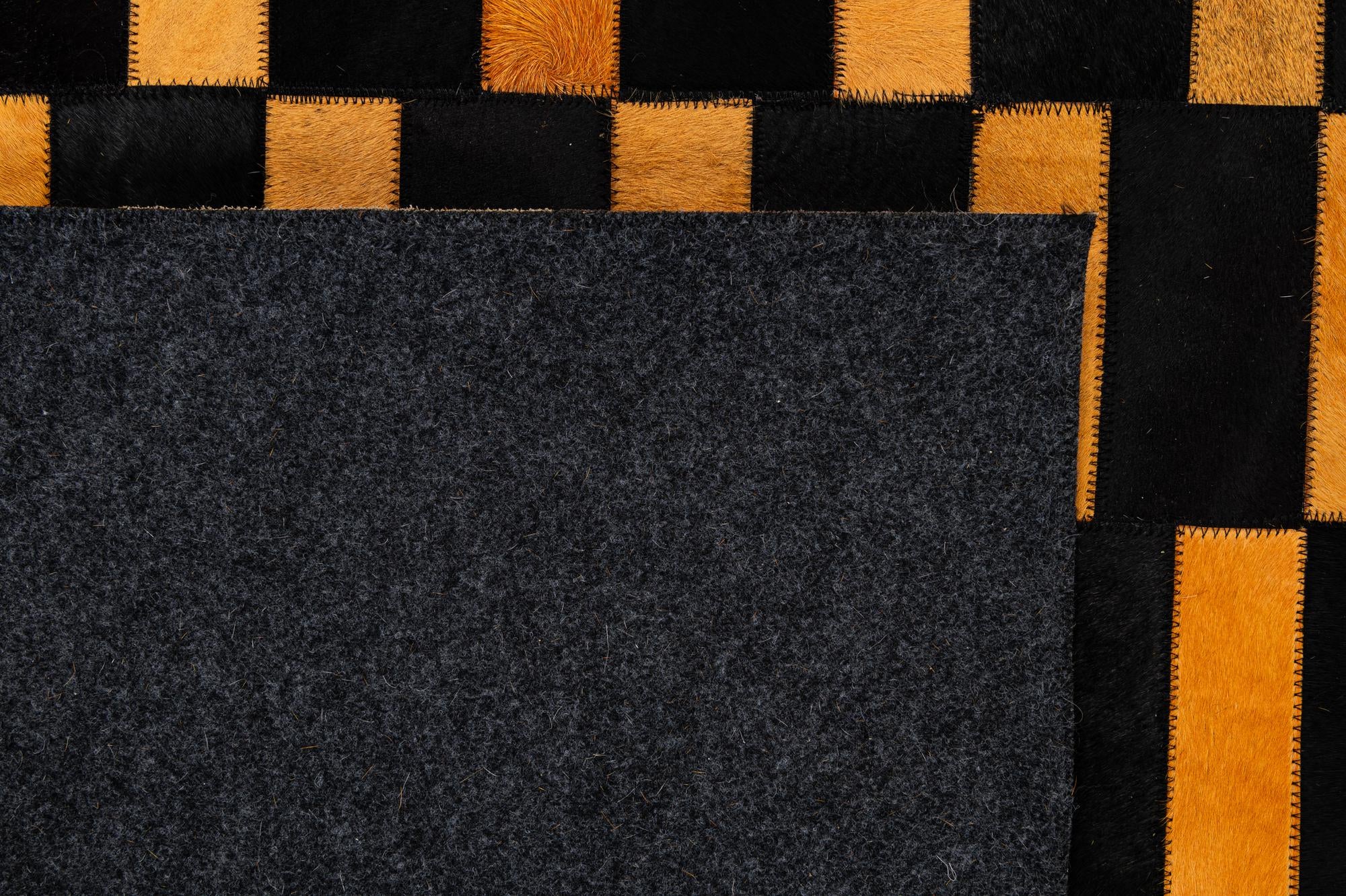 8' 1 x 10' Cowhide - Patchwork Rug